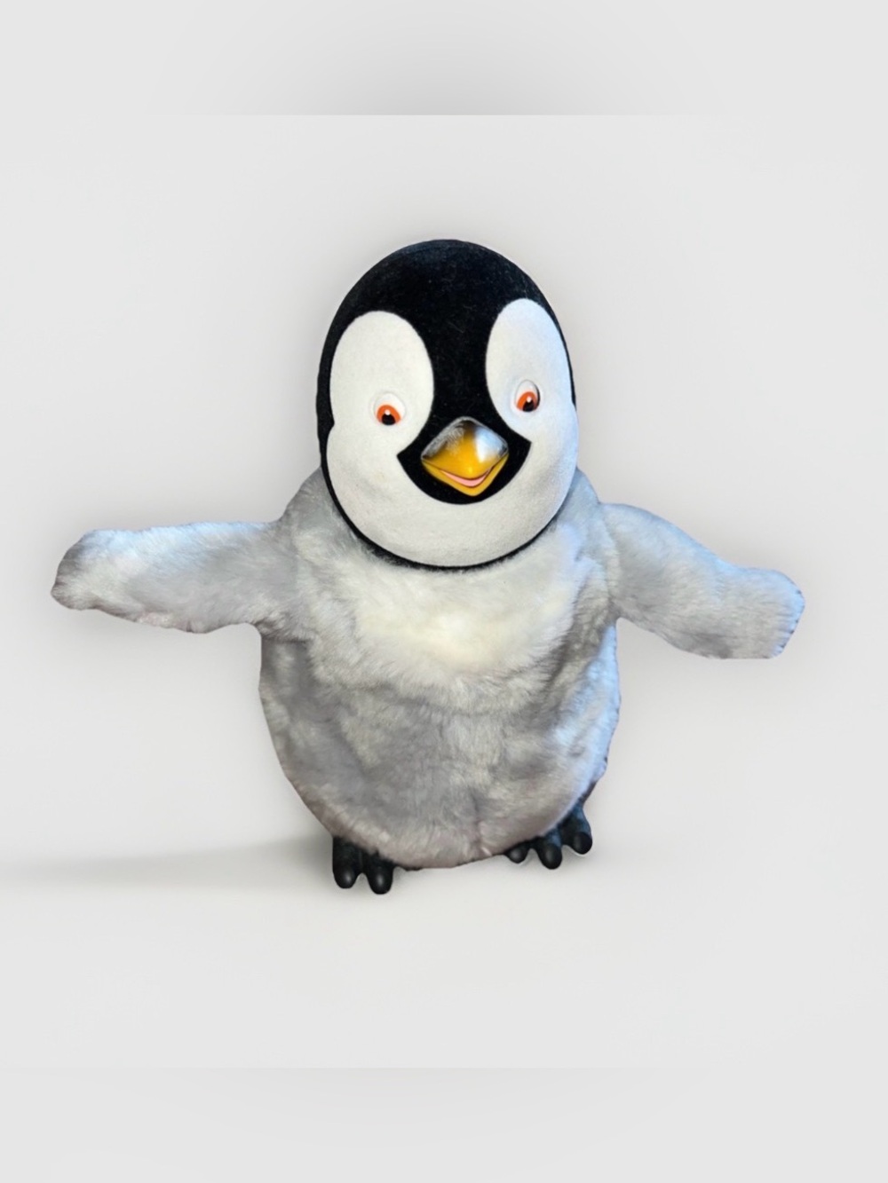 Gloria the Penguin Happy Feet Movie - Animated Plushie Working
